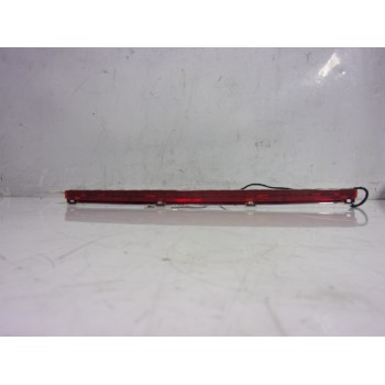 PILOTO TRASERO CENTRAL A2048200056 A2049066020 