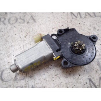 MOTOR ELEVALUNAS TRASERO IZQUIERDO 824502F000 
