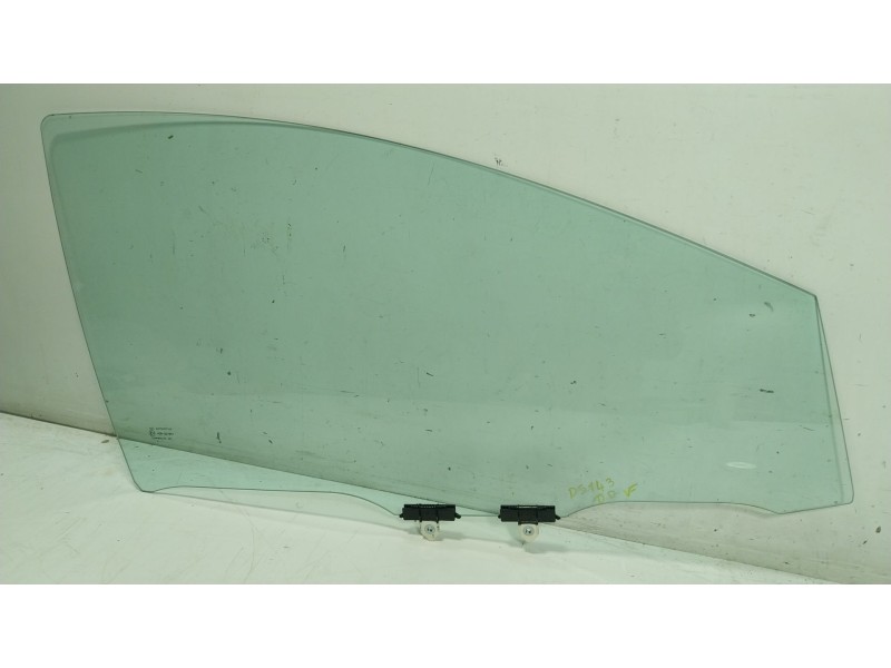 Recambio de cristal puerta delantero derecho para toyota yaris (_p21_, _pa1_, _ph1_) 1.5 hybrid (mxph10) referencia OEM IAM 6810