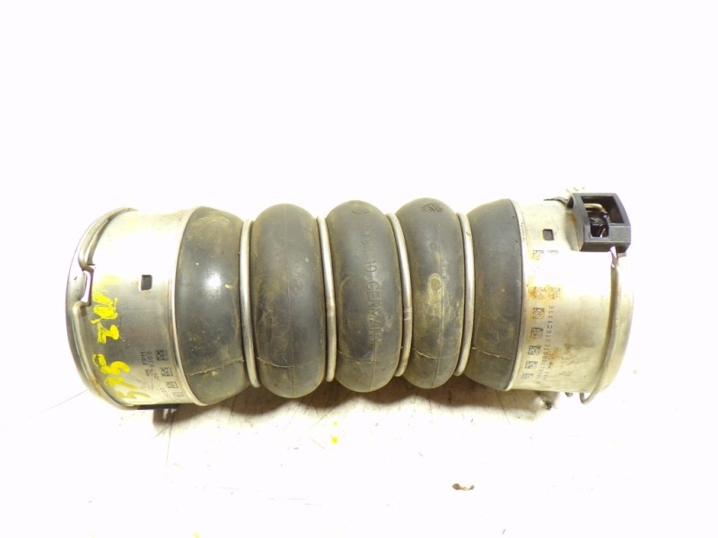 Recambio de tubo intercooler para bmw serie 5 lim. (f10) 530d xdrive referencia OEM IAM 11618513451  