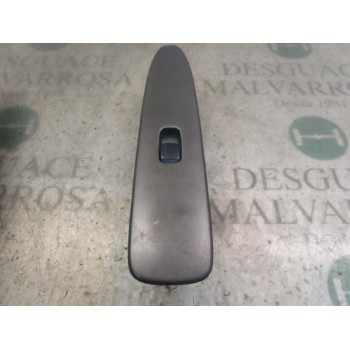 MANDO ELEVALUNAS DELANTERO DERECHO 8403053010C0 8404053020 514374000