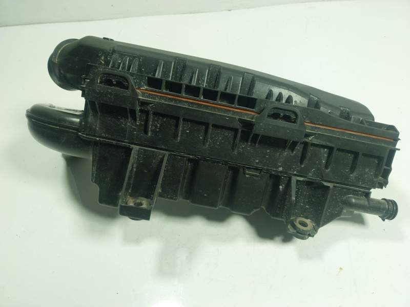 Recambio de filtro aire para peugeot 208 (p2) 1.2 puretech referencia OEM IAM 9812735680  