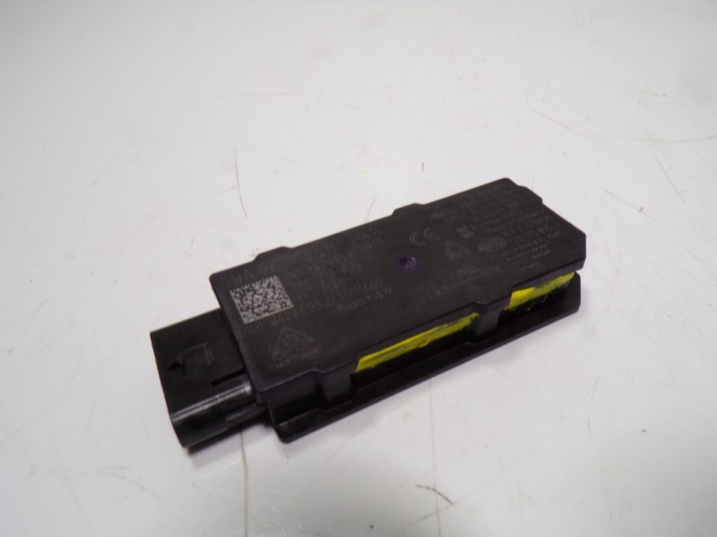 Recambio de modulo electronico para cupra leon sportstourer (kl8) vz 2.0 tsi 4drive referencia OEM IAM 5WA962133B 5WA962133B 