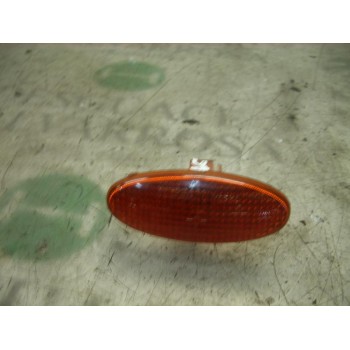 PILOTO LATERAL DERECHO 26160BU100 