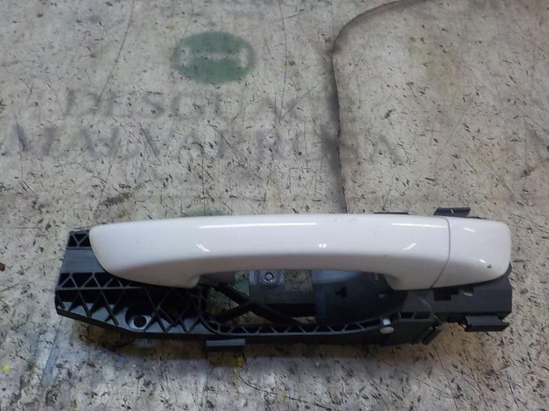 Recambio de maneta exterior trasera derecha para volkswagen golf vi (5k1) 2.0 tdi referencia OEM IAM 1K8837206EGRU  