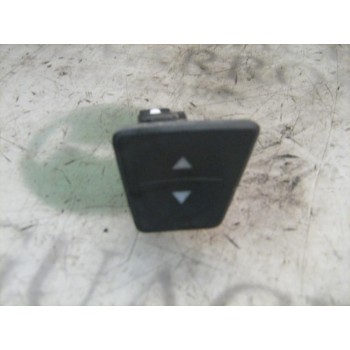 MANDO ELEVALUNAS DELANTERO IZQUIERDO 735360836 