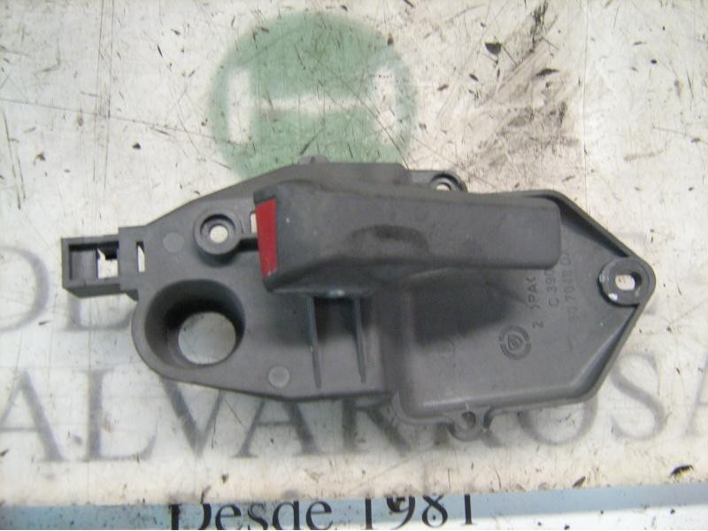 Recambio de maneta interior delantera izquierda para fiat panda (169) 1.2 8v dynamic referencia OEM IAM 71732852  