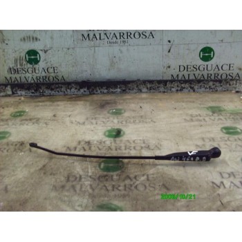 BRAZO LIMPIA DELANTERO DERECHO 