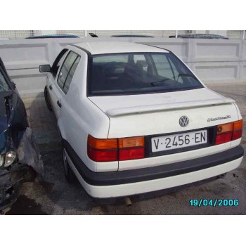 VOLKSWAGEN VENTO (1H2)