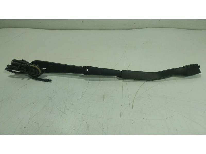Recambio de brazo limpia delantero izquierdo para bmw 3 (g20, g80, g28) m 340 i xdrive referencia OEM IAM 61619448919  