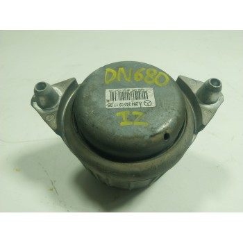 SOPORTE MOTOR IZQUIERDO A2042400217 A2042400217 