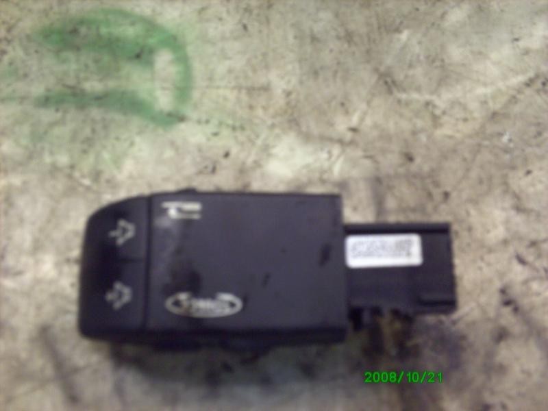 Recambio de modulo electronico para renault clio ii fase ii (b/cb0) authentique confort referencia OEM IAM   