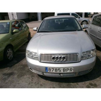 AUDI A4 BERLINA (8E)