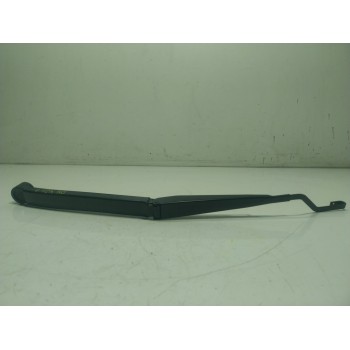 BRAZO LIMPIA DELANTERO DERECHO 852110K230 