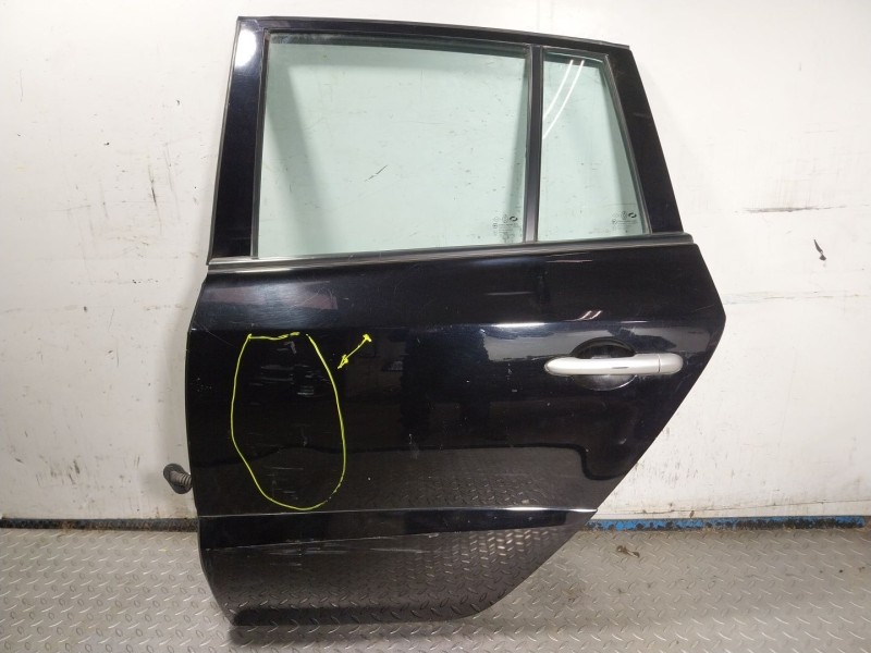 Recambio de puerta trasera izquierda para renault koleos i (hy_) 2.0 dci (hy0k) referencia OEM IAM 821010025R  