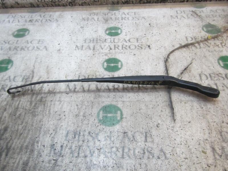 Recambio de brazo limpia delantero izquierdo para opel meriva 1.7 16v cdti referencia OEM IAM   
