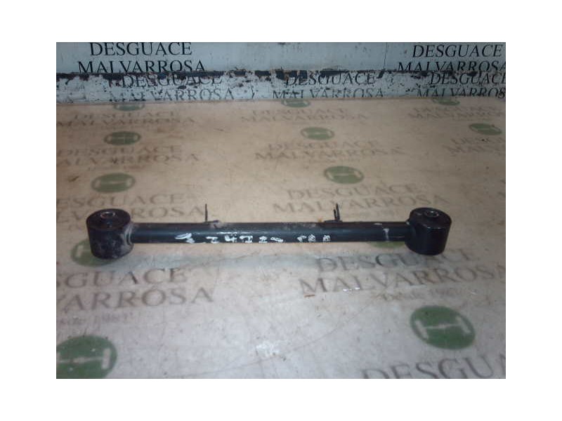 Recambio de tirante delantero izquierdo para kia carnival ii 2.9 cdri ex referencia OEM IAM   