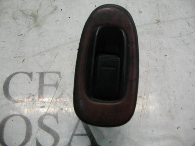 Recambio de mando elevalunas trasero derecho para kia shuma 1.5 ls berlina portón referencia OEM IAM   