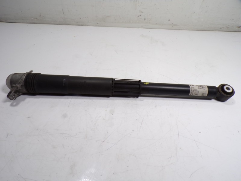 Recambio de amortiguador trasero izquierdo para seat leon (5f1) style referencia OEM IAM 5Q0513049DD 5Q0512013ES 