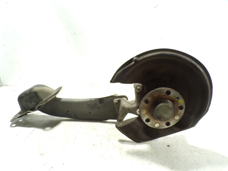 Recambio de mangueta trasera izquierda para volkswagen passat berlina (3c2) 2.0 tdi referencia OEM IAM 3C0505433K  