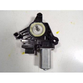 MOTOR ELEVALUNAS TRASERO IZQUIERDO A2139060502 A2139060502 C51465101