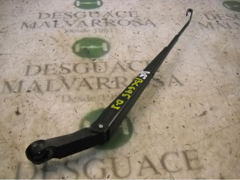 Recambio de brazo limpia delantero izquierdo para tata indigo marina d referencia OEM IAM   