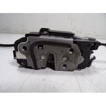 CERRADURA PUERTA TRASERA DERECHA 5K4839016AF 5K4839016AF 