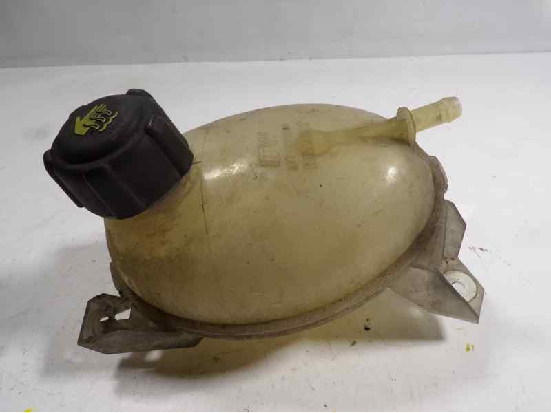 Recambio de deposito expansion para renault clio iv 1.5 dci diesel fap energy referencia OEM IAM 217104354R  