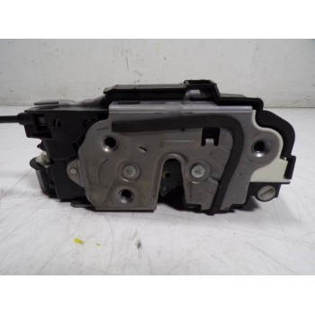 CERRADURA PUERTA TRASERA IZQUIERDA 5K4839015AF 5K4839015AF 