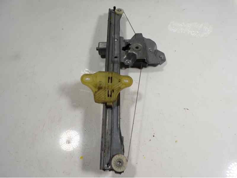 Recambio de elevalunas delantero derecho para renault clio iv 1.5 dci diesel fap energy referencia OEM IAM 807205569R 807205569R