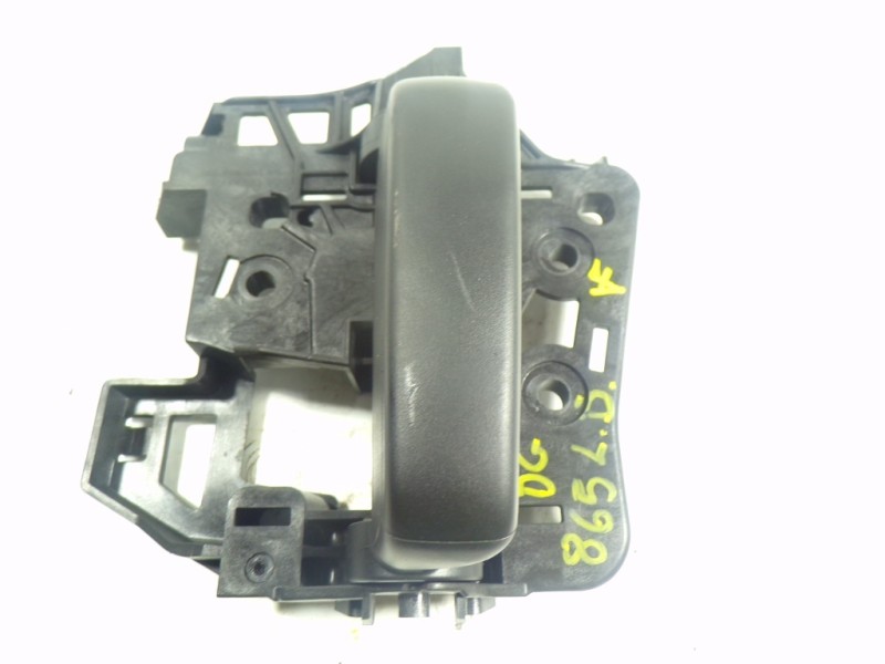 Recambio de maneta interior lateral derecha para toyota proace city 1.2 12v referencia OEM IAM   