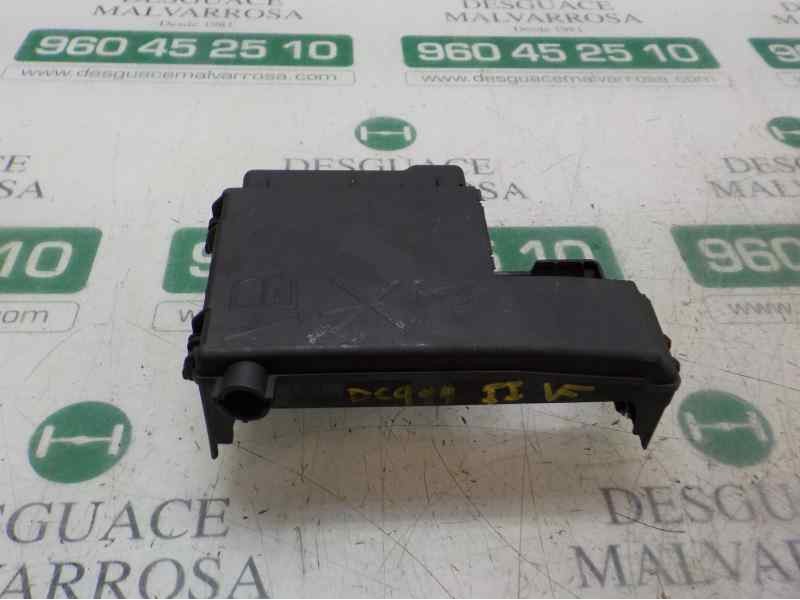 Recambio de caja reles / fusibles para opel insignia berlina 2.0 16v cdti referencia OEM IAM 13285113  
