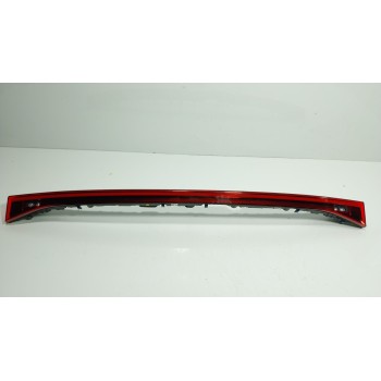 PILOTO TRASERO CENTRAL 10F945093 10F945093 