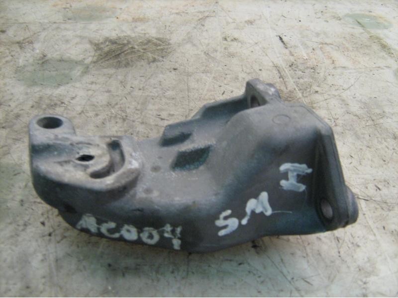 Recambio de soporte motor para seat ibiza (6k1) stella referencia OEM IAM   