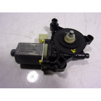 MOTOR ELEVALUNAS DELANTERO IZQUIERDO 5Q0959801 5Q0959801B 