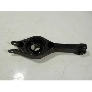 BRAZO SUSPENSION INFERIOR TRASERO DERECHO 552203U800 