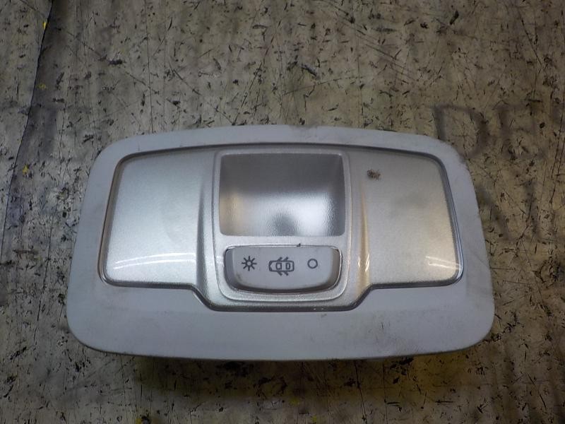 Recambio de piloto interior para peugeot 308 1.6 hdi referencia OEM IAM 96781443PR  