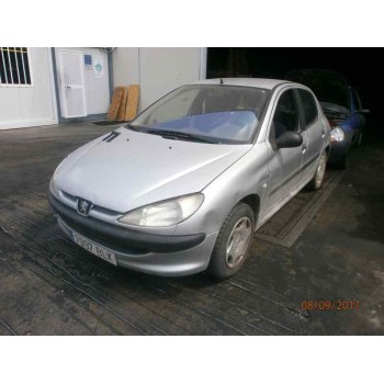 PEUGEOT 206 BERLINA