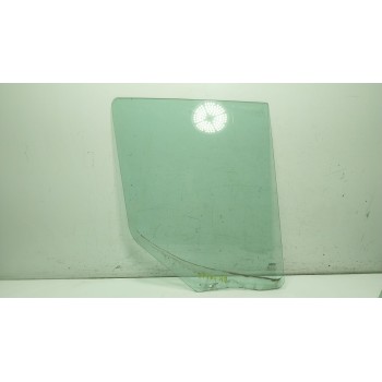 CRISTAL PUERTA DELANTERO DERECHO 5801537832 