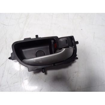 MANETA INTERIOR TRASERA DERECHA 692050D450B0 
