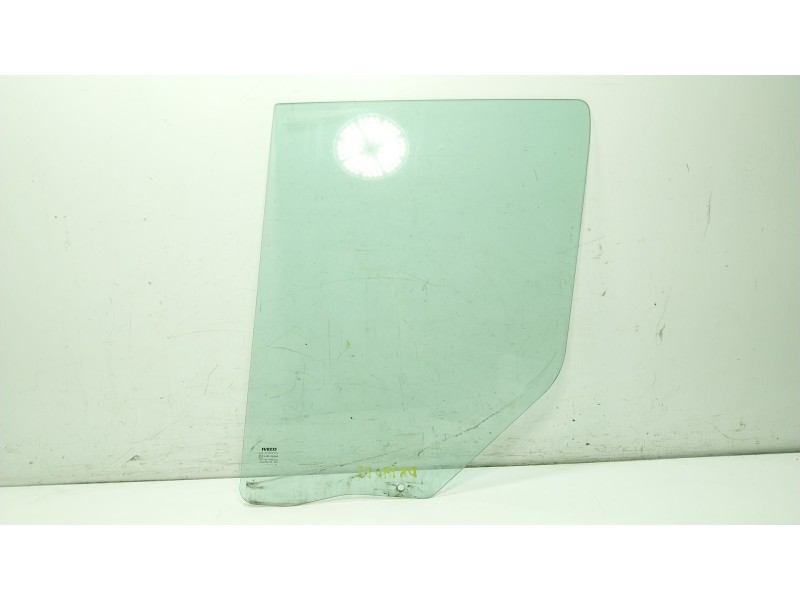 Recambio de cristal puerta delantero izquierdo para iveco daily vi furgoneta 33s15, 35s15, 35c15 referencia OEM IAM 5801537831  