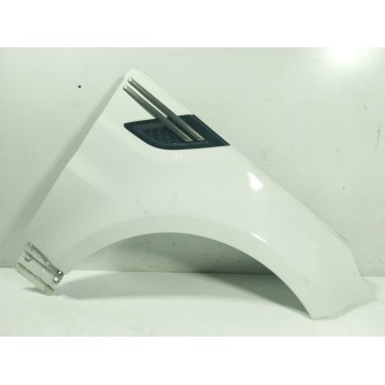 ALETA DELANTERA DERECHA LR061823 