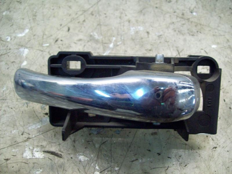 Recambio de maneta interior delantera derecha para alfa romeo 147 (190) 1.6 t.spark distinctive referencia OEM IAM   