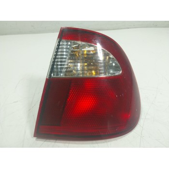 PILOTO TRASERO DERECHO 