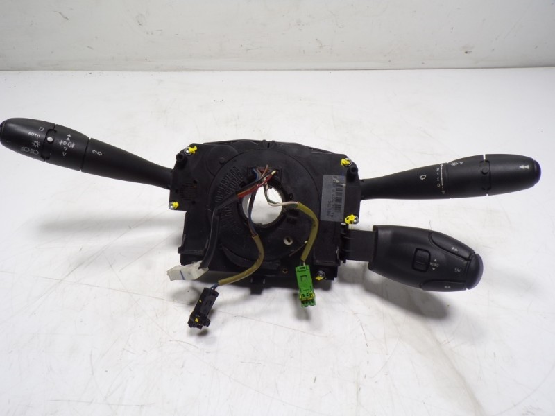 Recambio de mando luces para peugeot 207 cc 1.6 16v referencia OEM IAM 6242S2 96630720XT 3311992