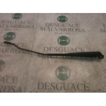 BRAZO LIMPIA DELANTERO DERECHO 