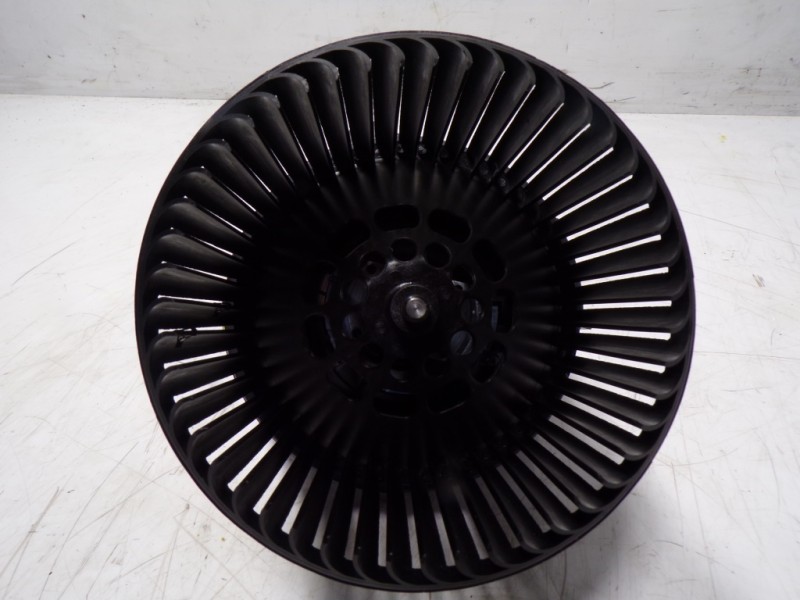 Recambio de motor calefaccion para toyota aygo 1.0 vvti referencia OEM IAM 87103YV030 T918265 T918265