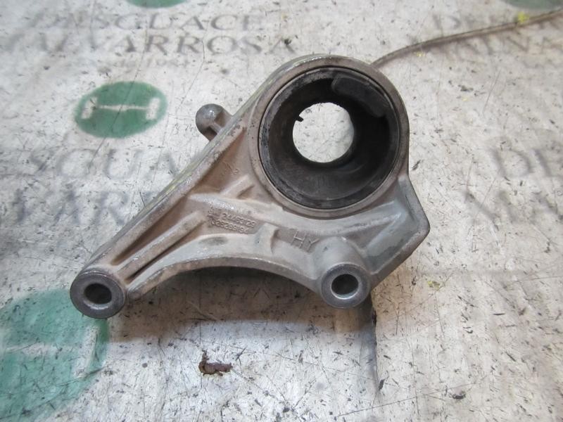 Recambio de soporte cambio para opel meriva 1.7 16v cdti referencia OEM IAM   