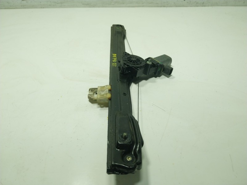 Recambio de elevalunas delantero izquierdo para iveco daily vi furgoneta 33s15, 35s15, 35c15 referencia OEM IAM 5801529324  