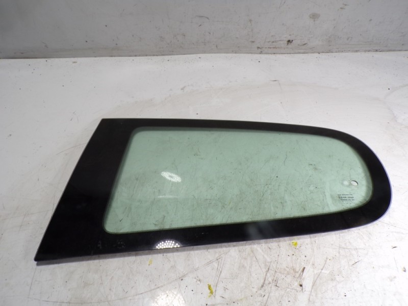 Recambio de cristal custodia trasero izquierdo para peugeot 108 1.2 12v vti referencia OEM IAM B000826880  